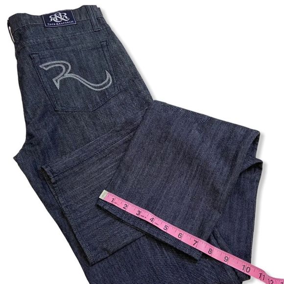Rock & Republic Sienna Straight Leg  size 29 x 35 1/2 mid rise pocket detail EUC - Picture 10 of 11
